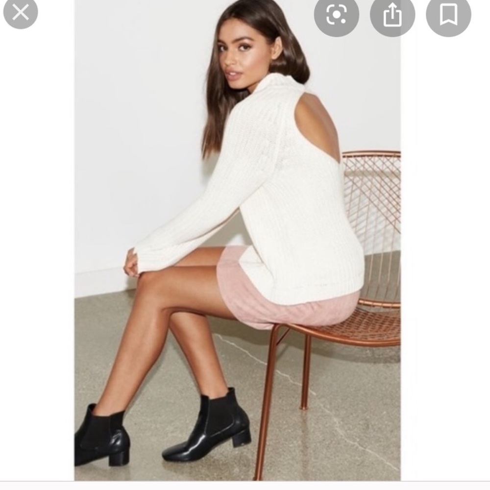 KENDALL & KYLIE OPEN BACK SWEATER | M |